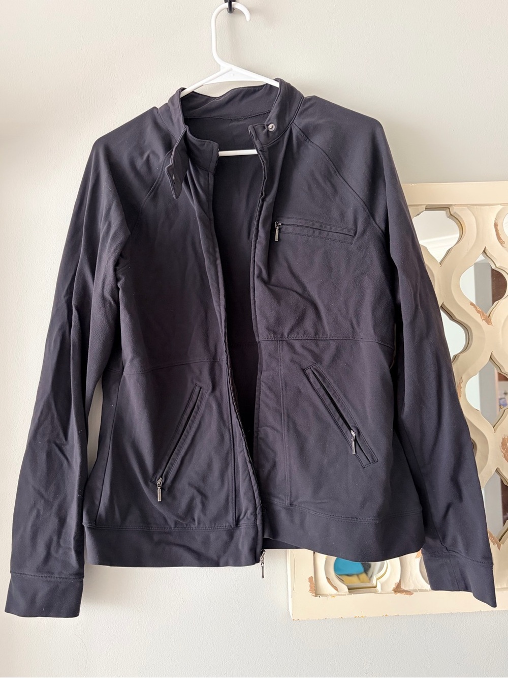 Athleta Black Zip Up Snap Closure High Neck Stretchy Jacket Capsule Essential